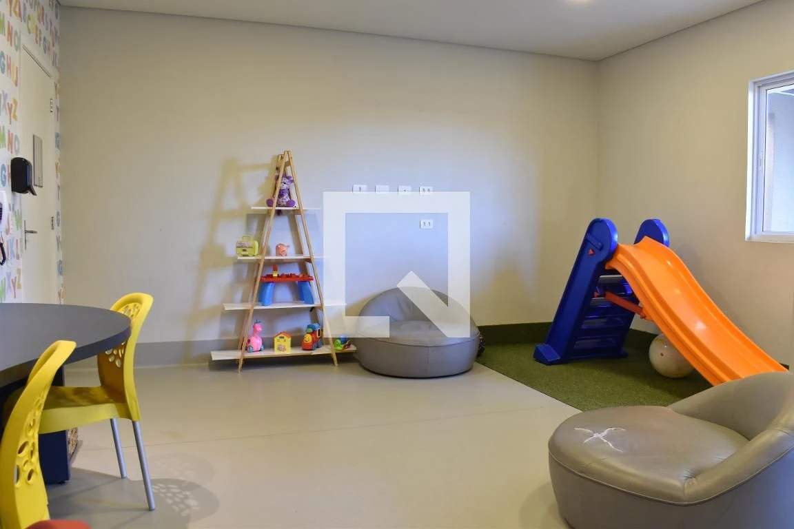 Washing machine in a one-bedroom apartment, 33 m² — photo 29