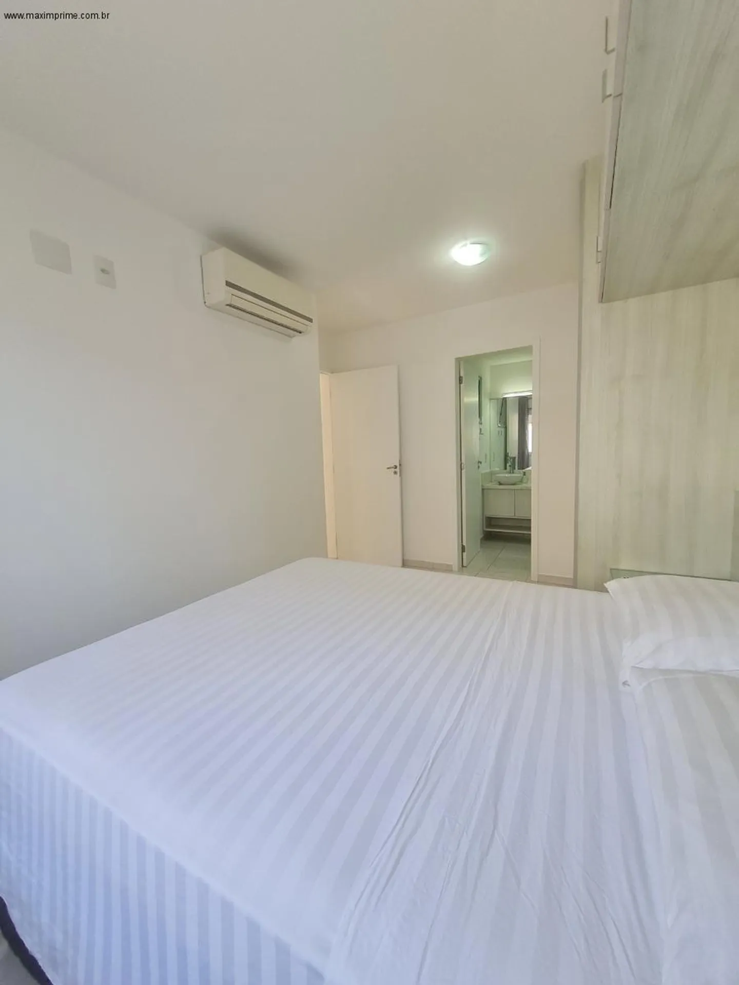 Furnished 2-bedroom apartment 63 m² with balcony — photo 12