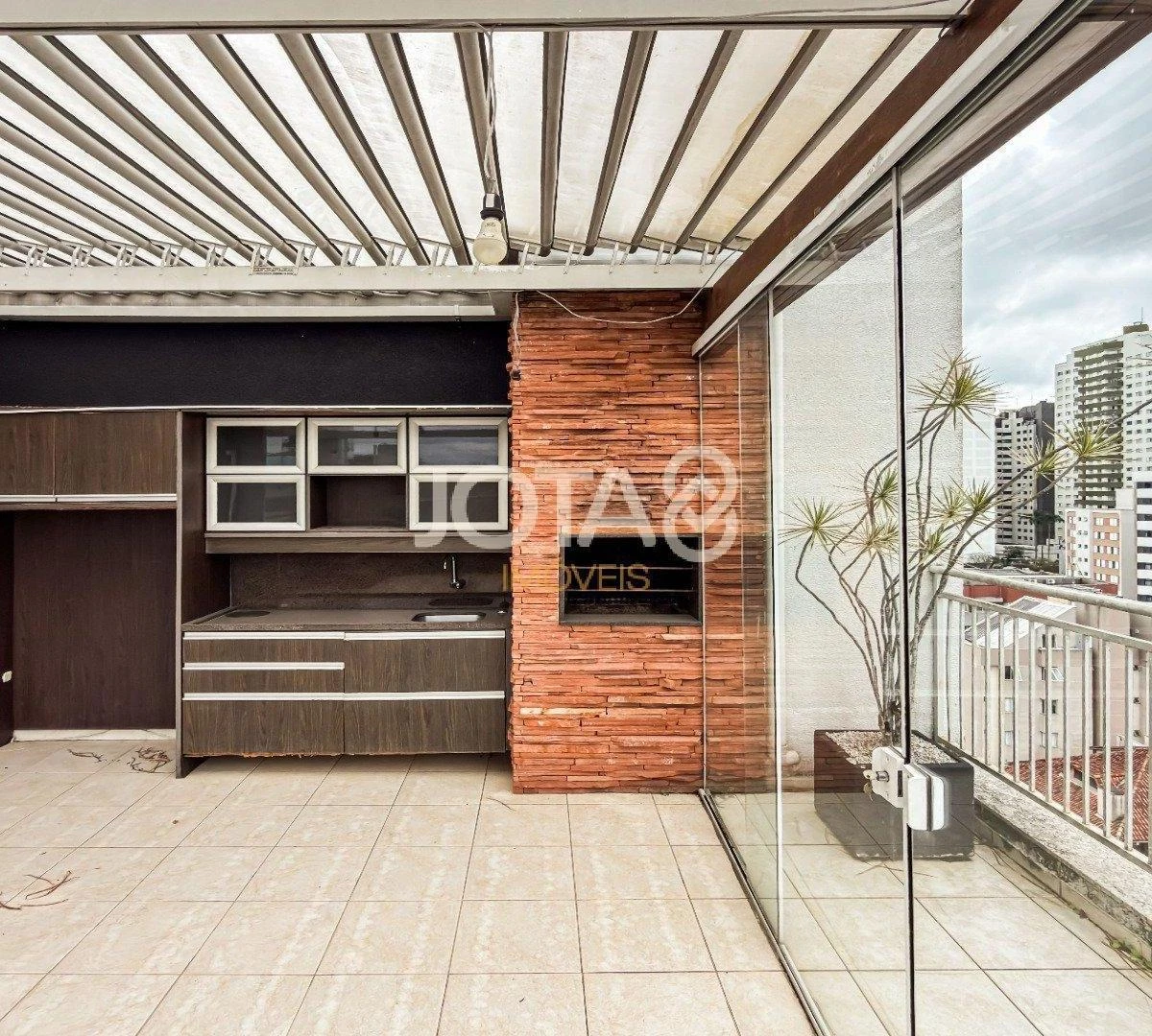 Apartment, 213 m², with a bathtub — photo 42