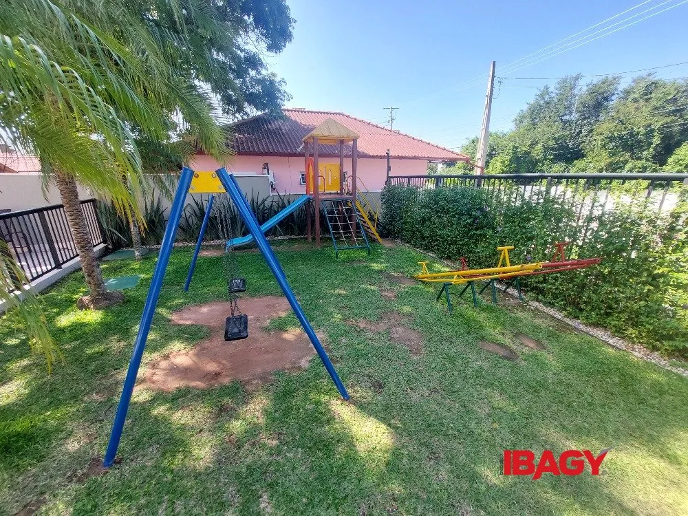 Apartamento amueblado con 2 dormitorios y 72 m² — photo 28