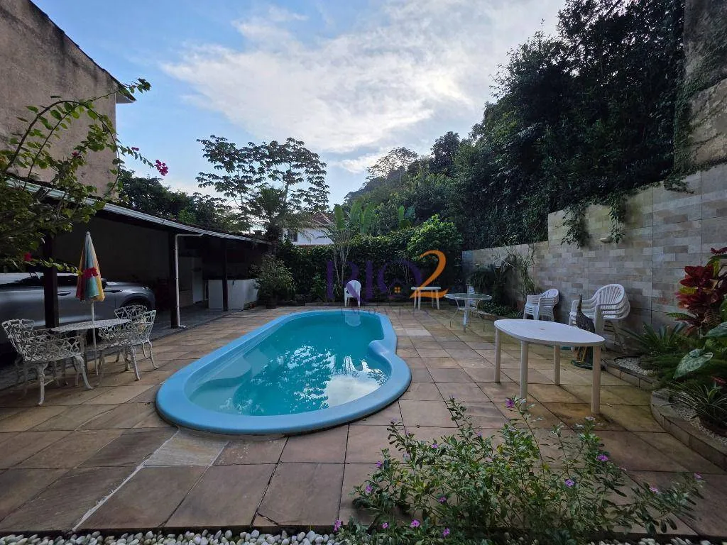 Casa mobiliada com 3 quartos, 4 banheiros e 5 vagas — photo 34