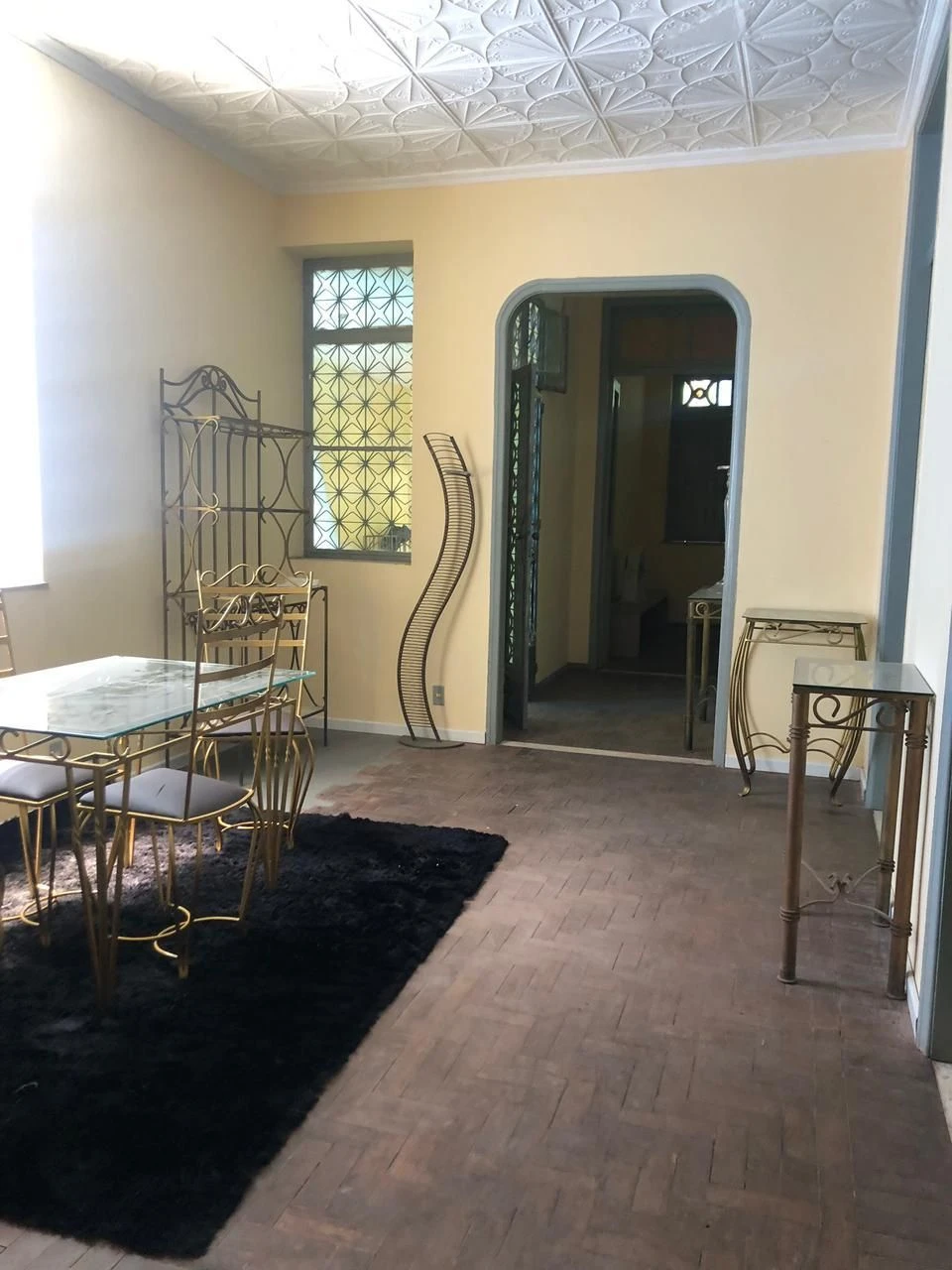 Casa con 5 dormitorios y 1 baño, cocina independiente — photo 9
