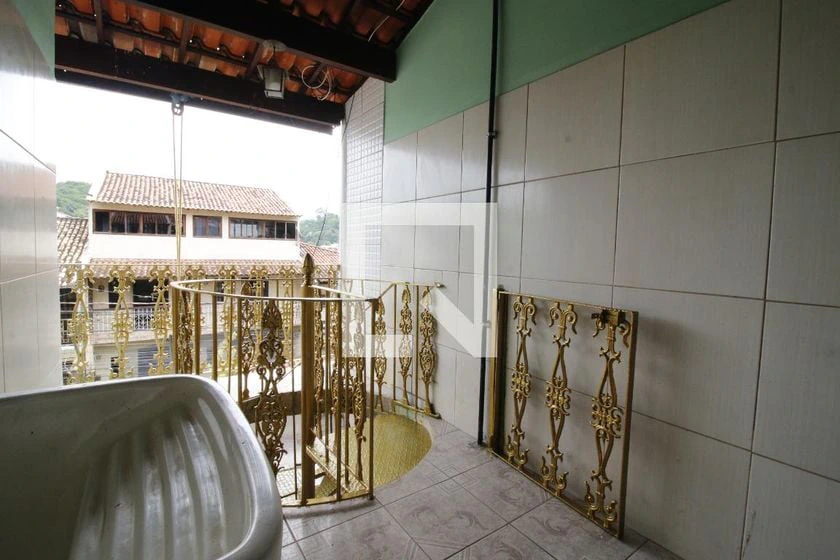 2-bedroom apartment, both with their own bathrooms, 70 m²