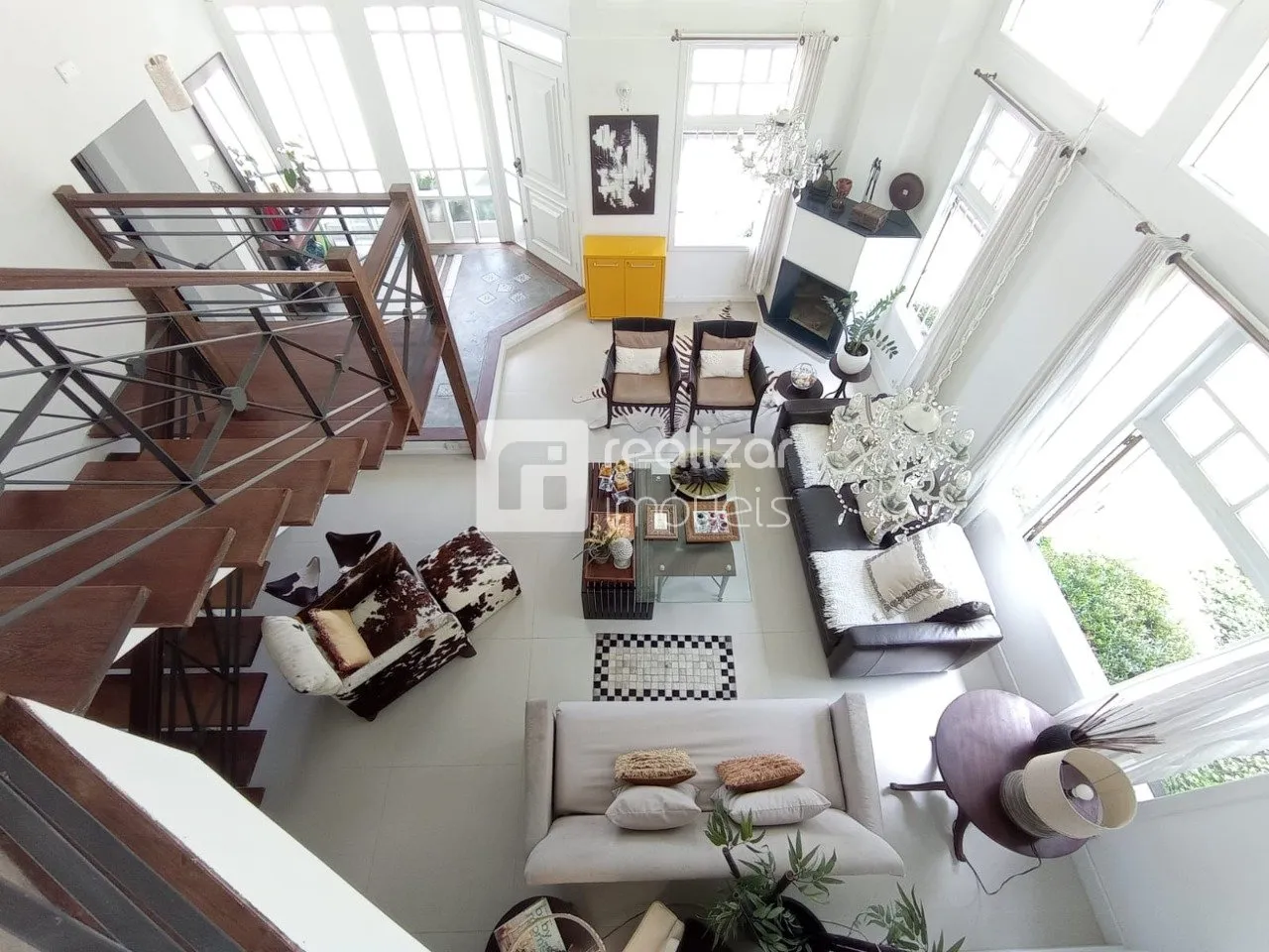 4-bedroom house with a bathtub in Florianópolis