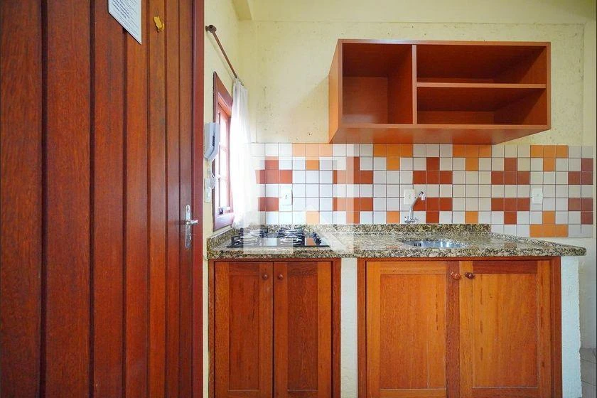 Меблированный дом с 2 спальнями и кухней на газу — photo 19