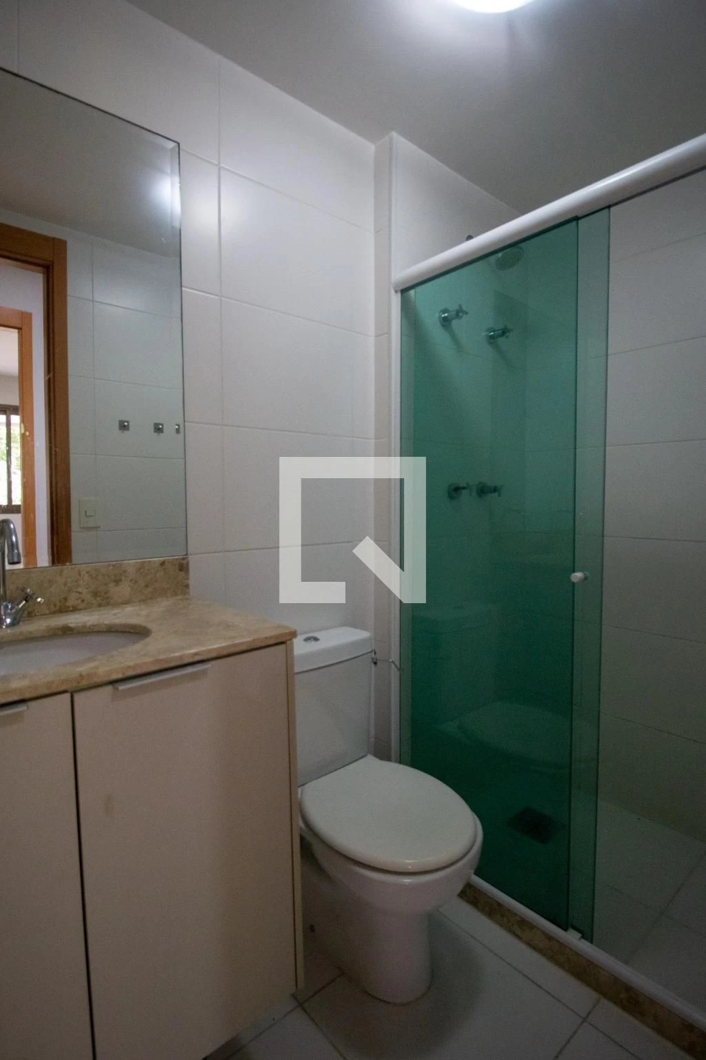 Rental apartment with 2 bedrooms and condo pool access — photo 27