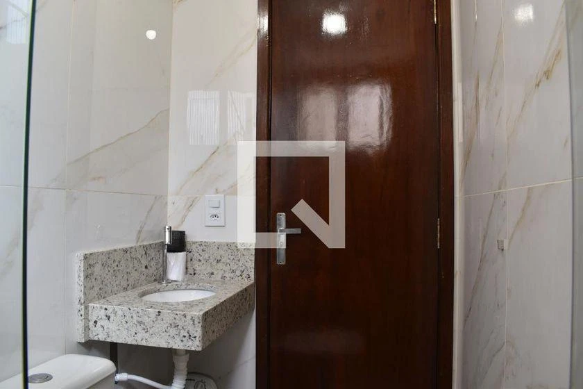 Furnished studio with 1 bedroom and a balcony — photo 18