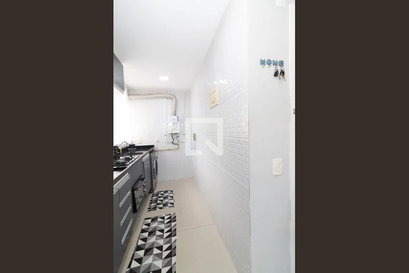 Furnished 2-bedroom apartment with 43 m² and a closed kitchen — photo 4