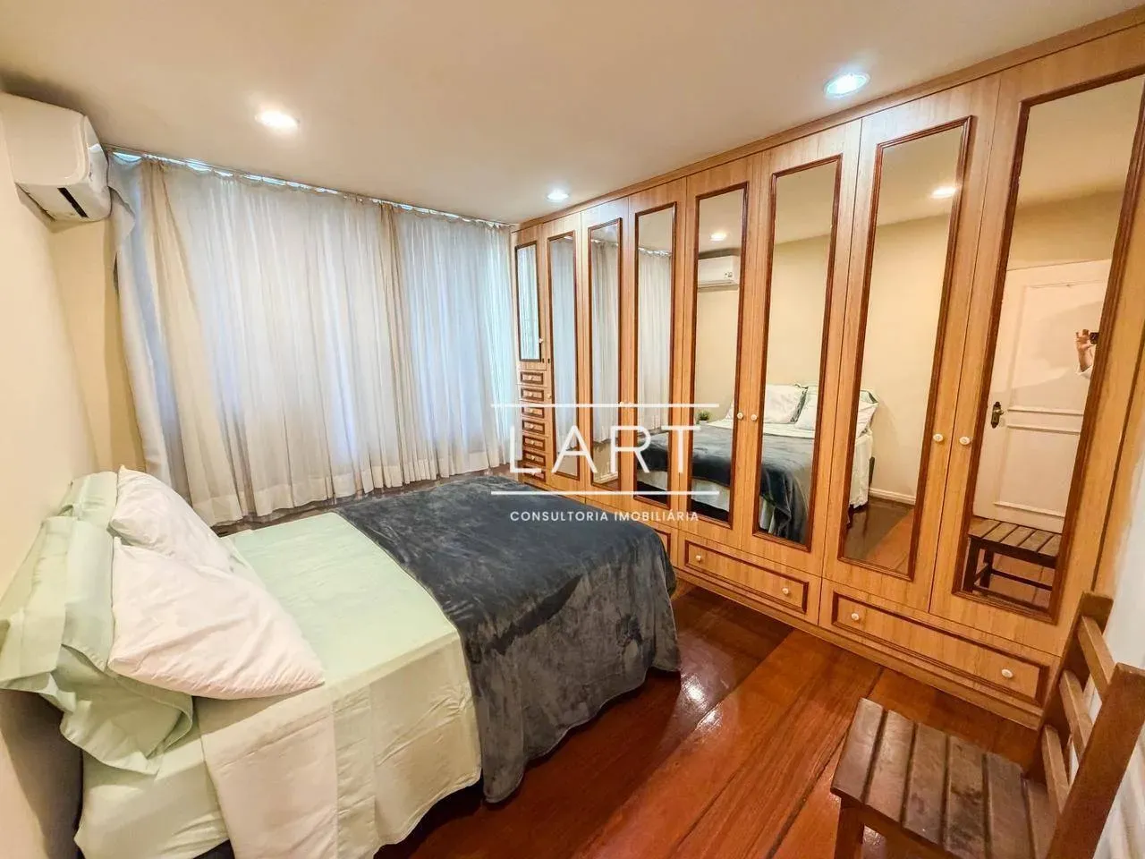 Furnished 3-bedroom apartment with a separate gas kitchen — photo 8