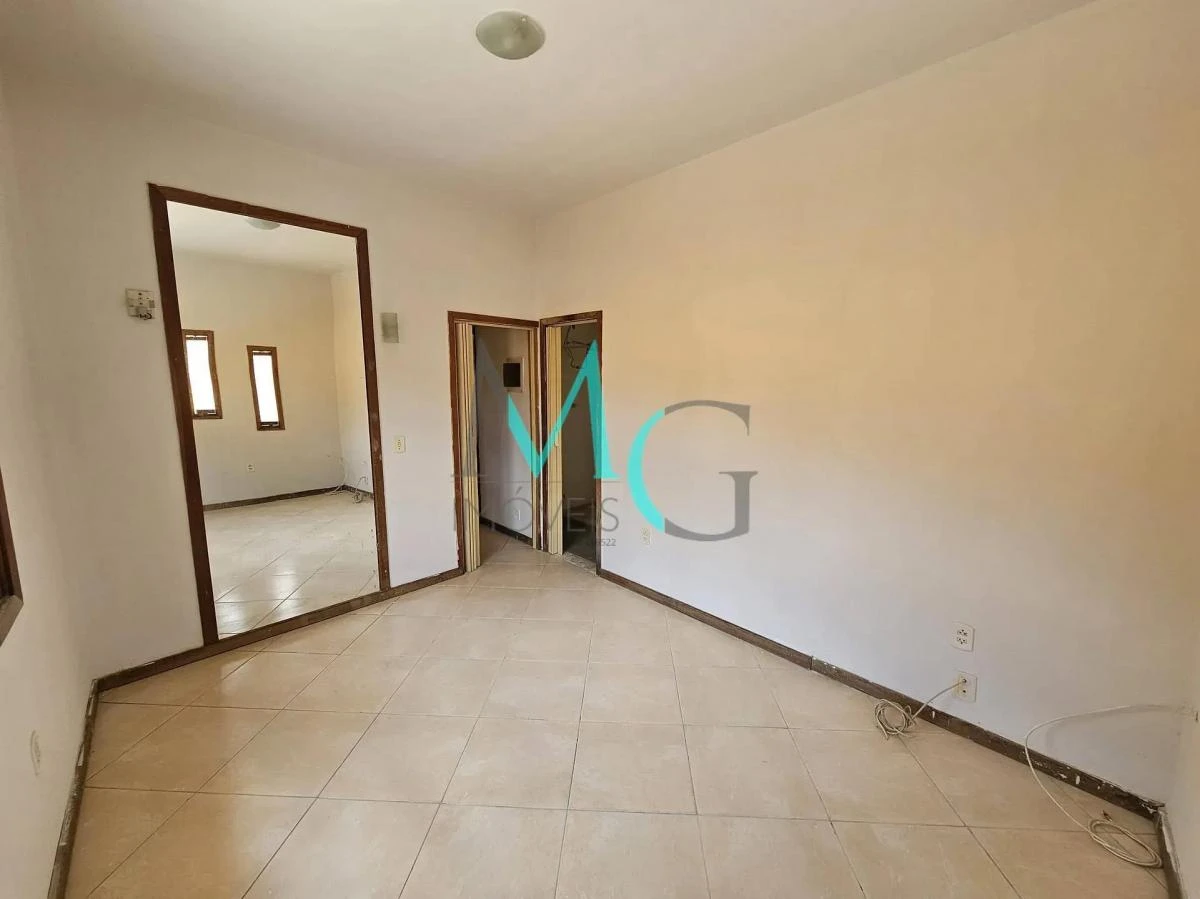 House with 4 bedrooms, 2 en-suites and 4 parking — photo 8