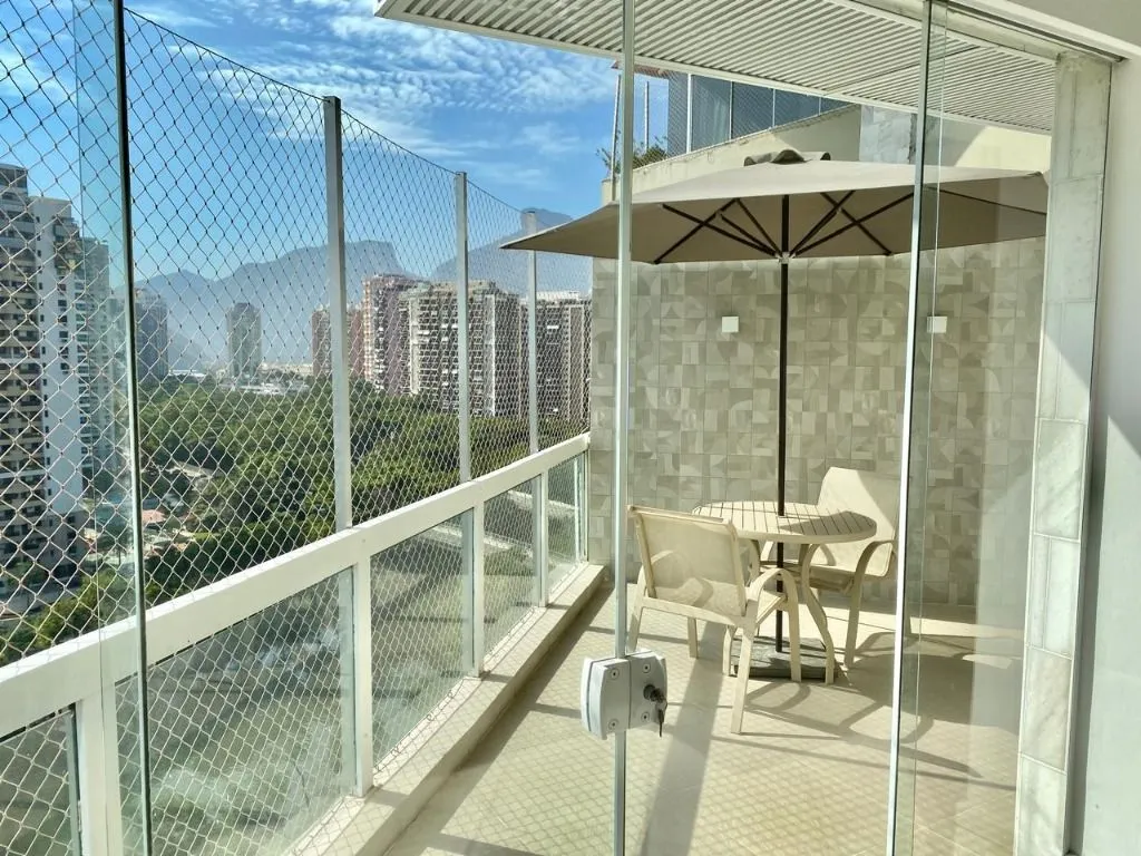 Apartment on the 12th floor with a mountain view — photo 7