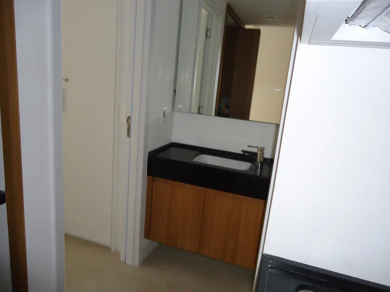 One-bedroom apartment with a home office in Rio de Janeiro — photo 13