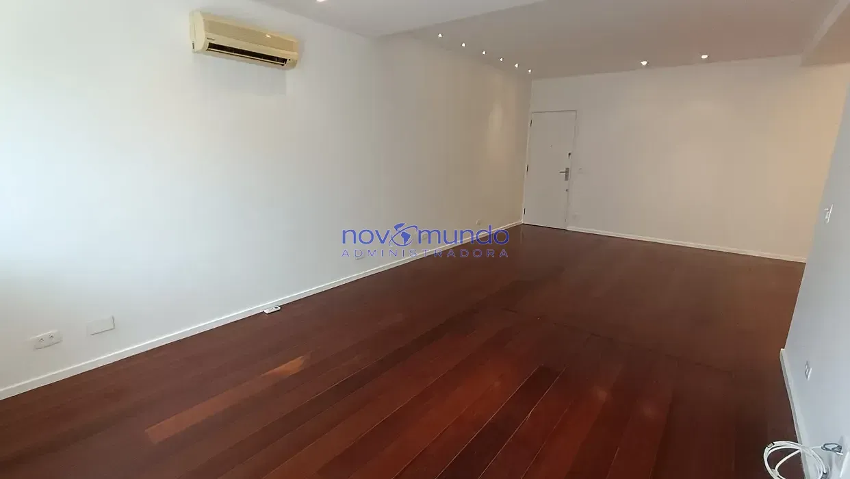3-bedroom apartment with 4 bathrooms and 2 parking spaces — photo 14