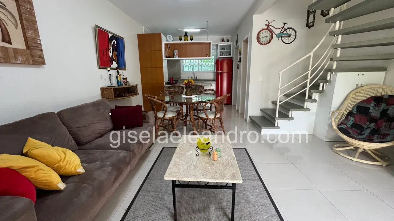 Furnished 2-bedroom apartment with 3 bathrooms — photo 17