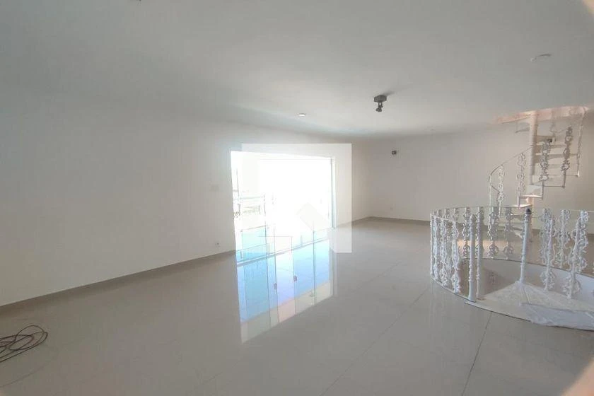 600 m² house with 5 bedrooms and balcony barbecue — photo 12