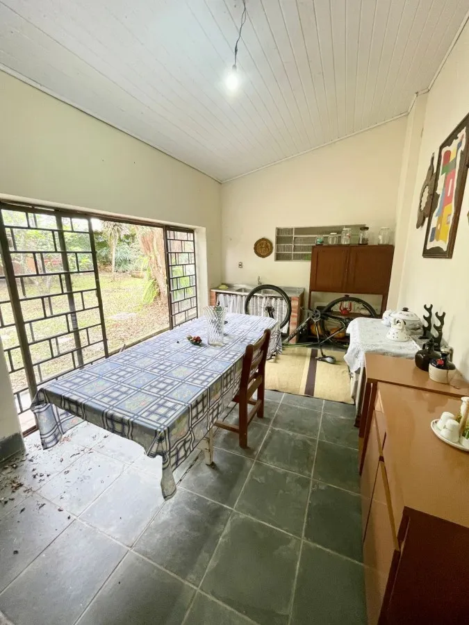 450 m² house with 4 bedrooms and 4 bathrooms — photo 31