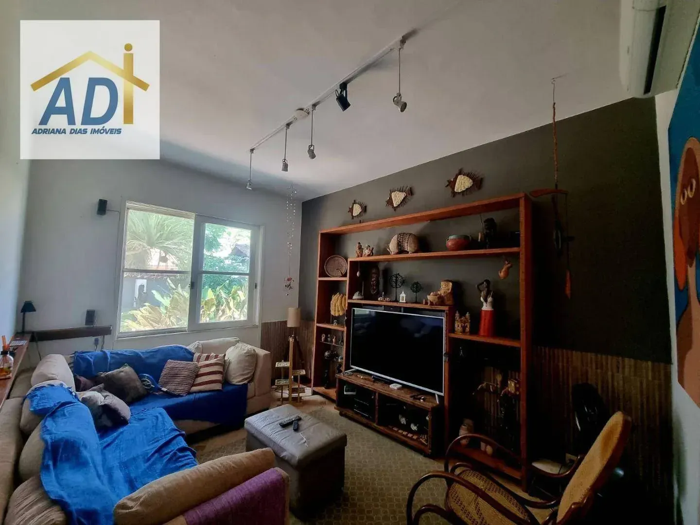 Residential house with 4 bedrooms and private BBQ area — photo 29