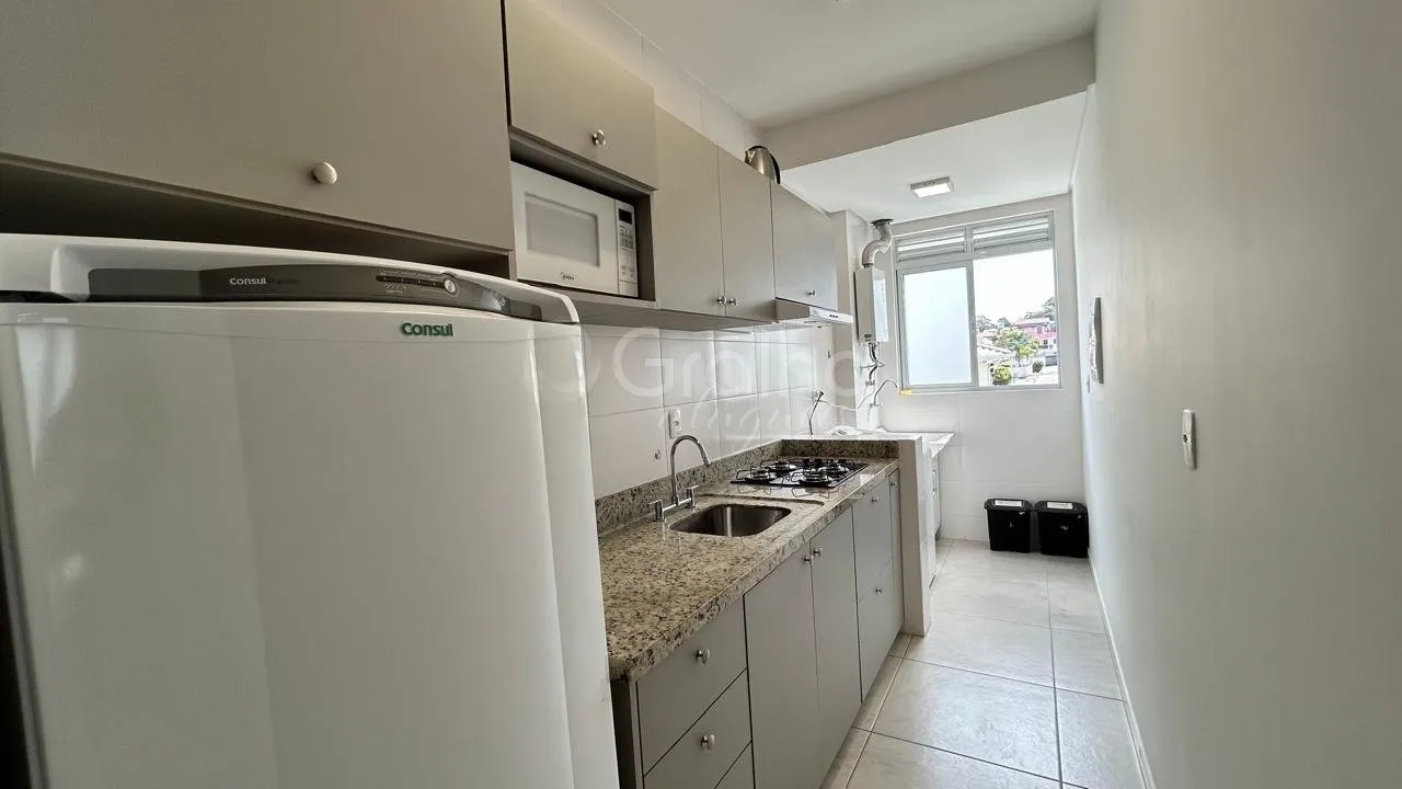 3-bedroom apartment with a home office — photo 2