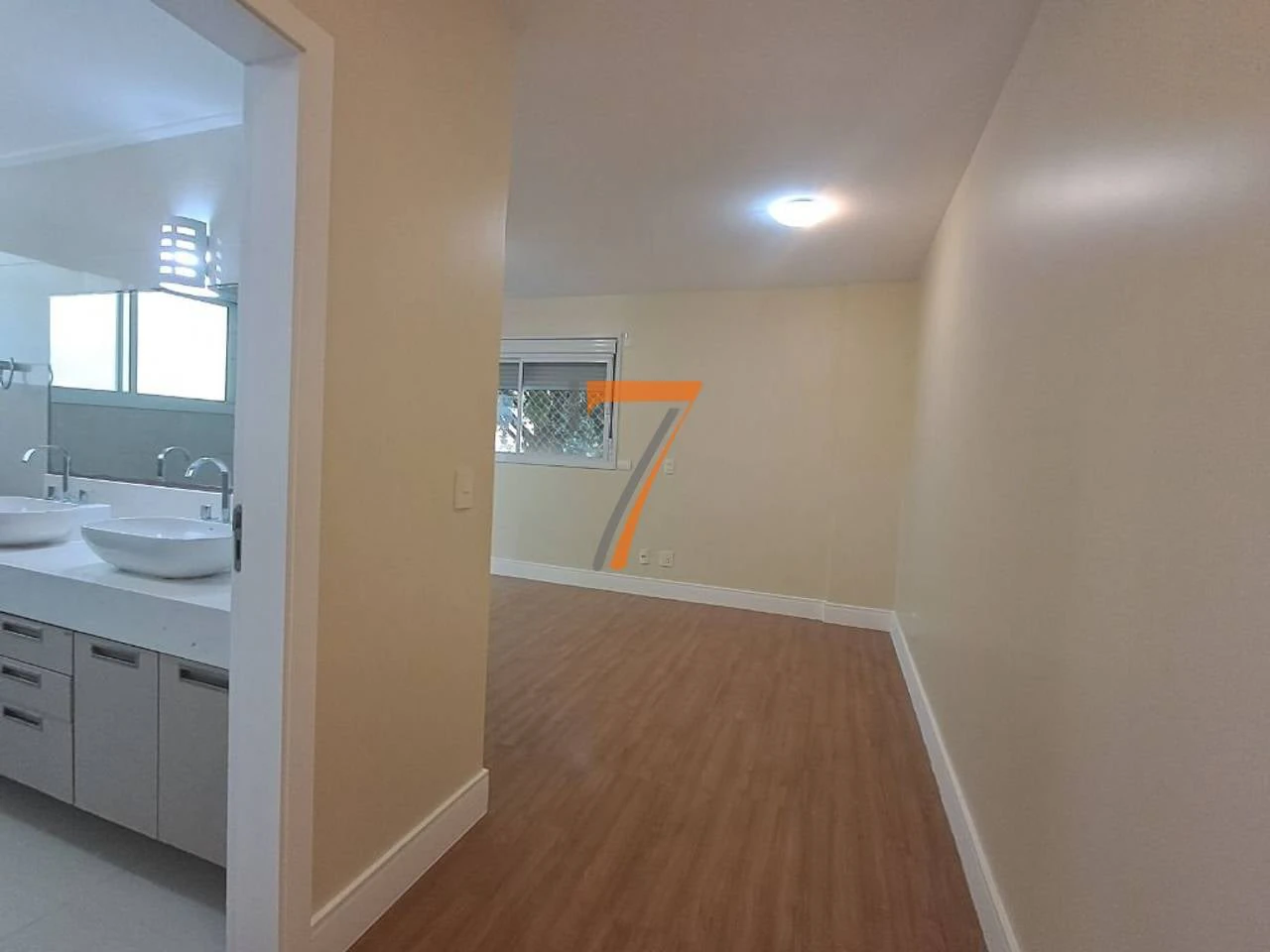 Apartamento de 4 dormitorios con 253 m² y 3 plazas — photo 24