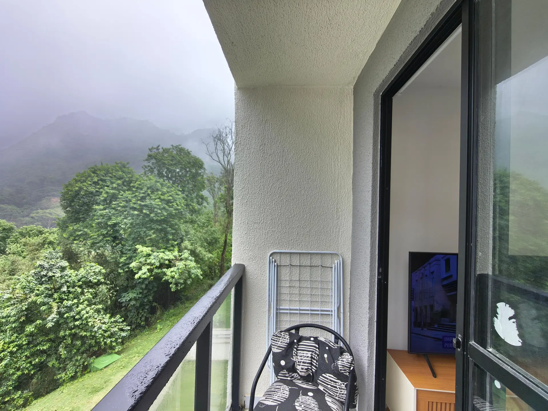 Furnished apartment, 47 m², with a park view — photo 17