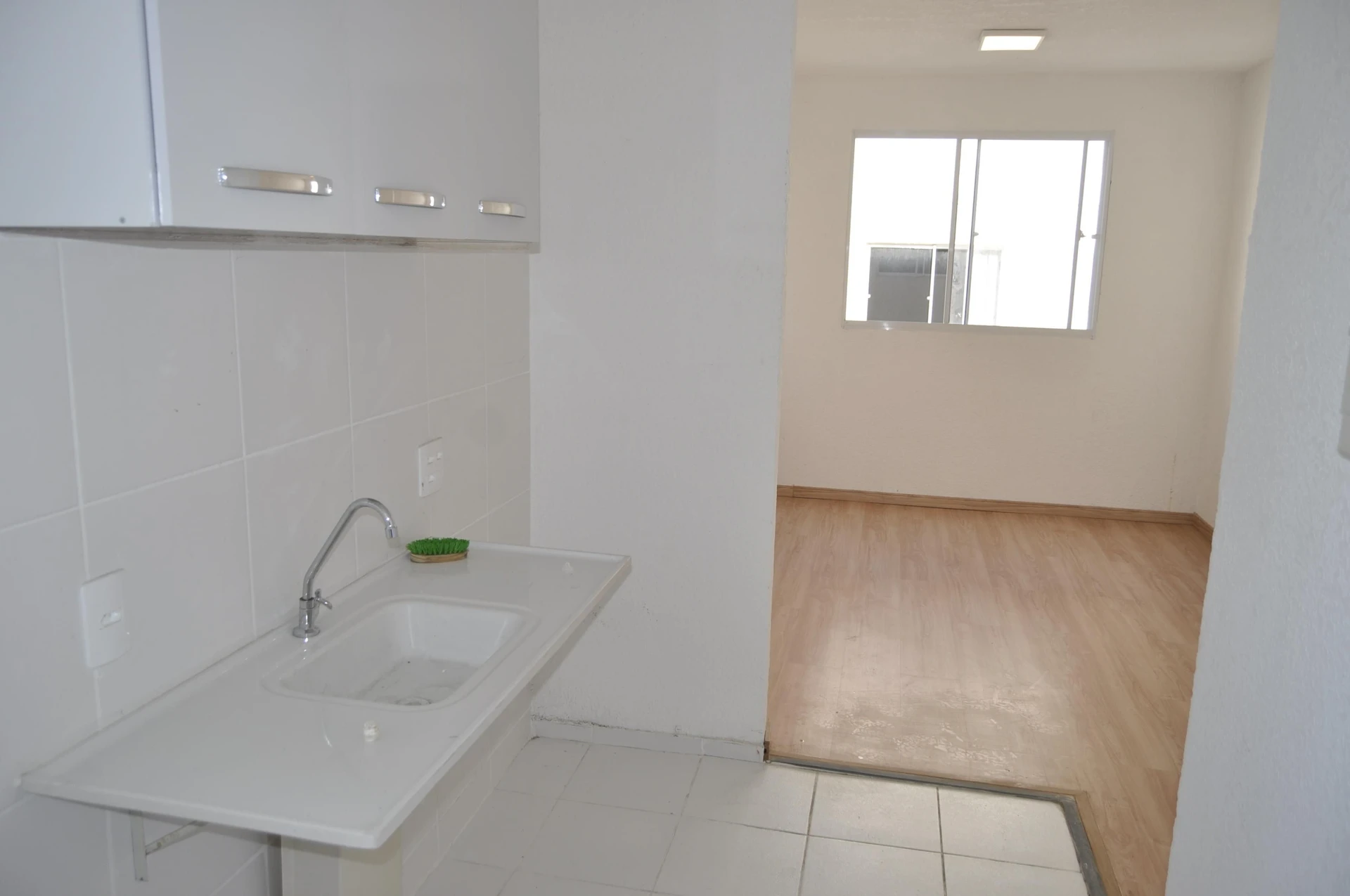Apartment with 2 bedrooms, balcony and private garden — photo 5