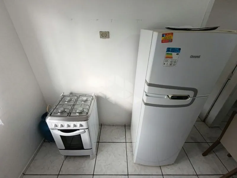 One-bedroom apartment with a washing machine — photo 14