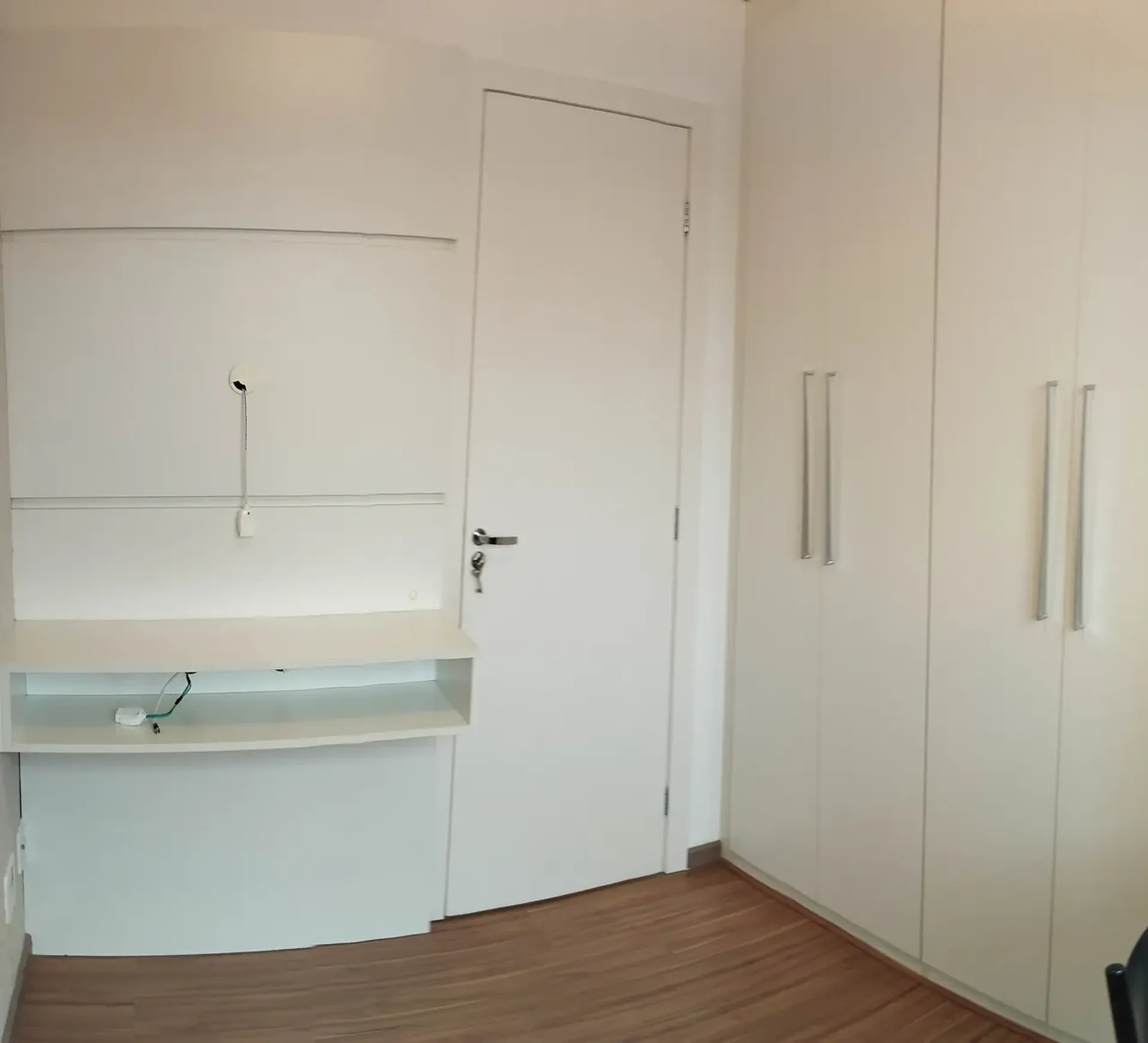 Home office in a 2-bedroom apartment, 60 m² — photo 14