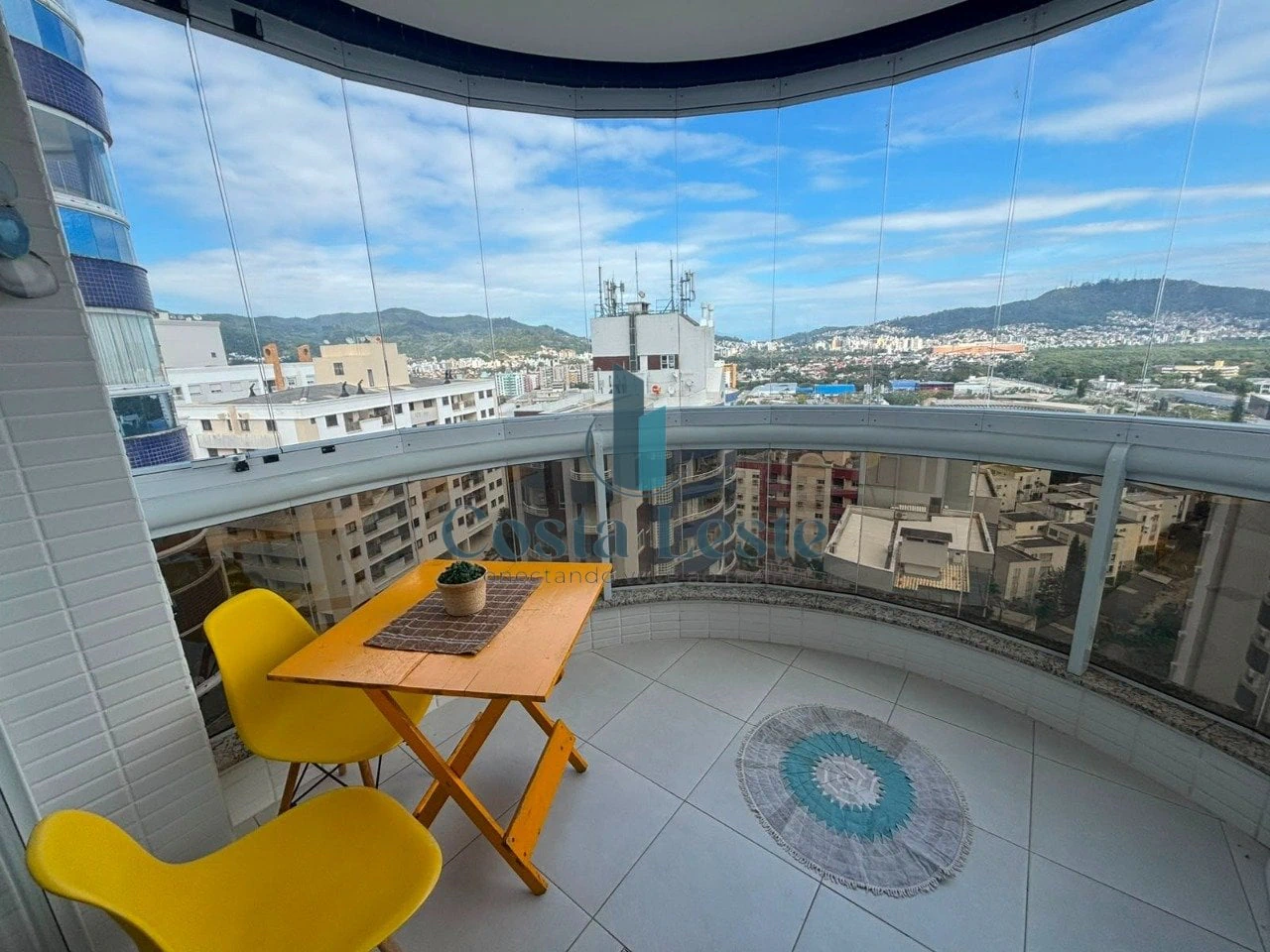 Apartamento mobiliado de 2 quartos com suíte e churrasqueira — photo 4