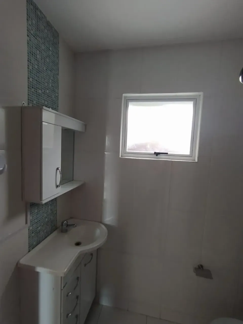 Rental house with 3 bedrooms and a gas stove kitchen — photo 16