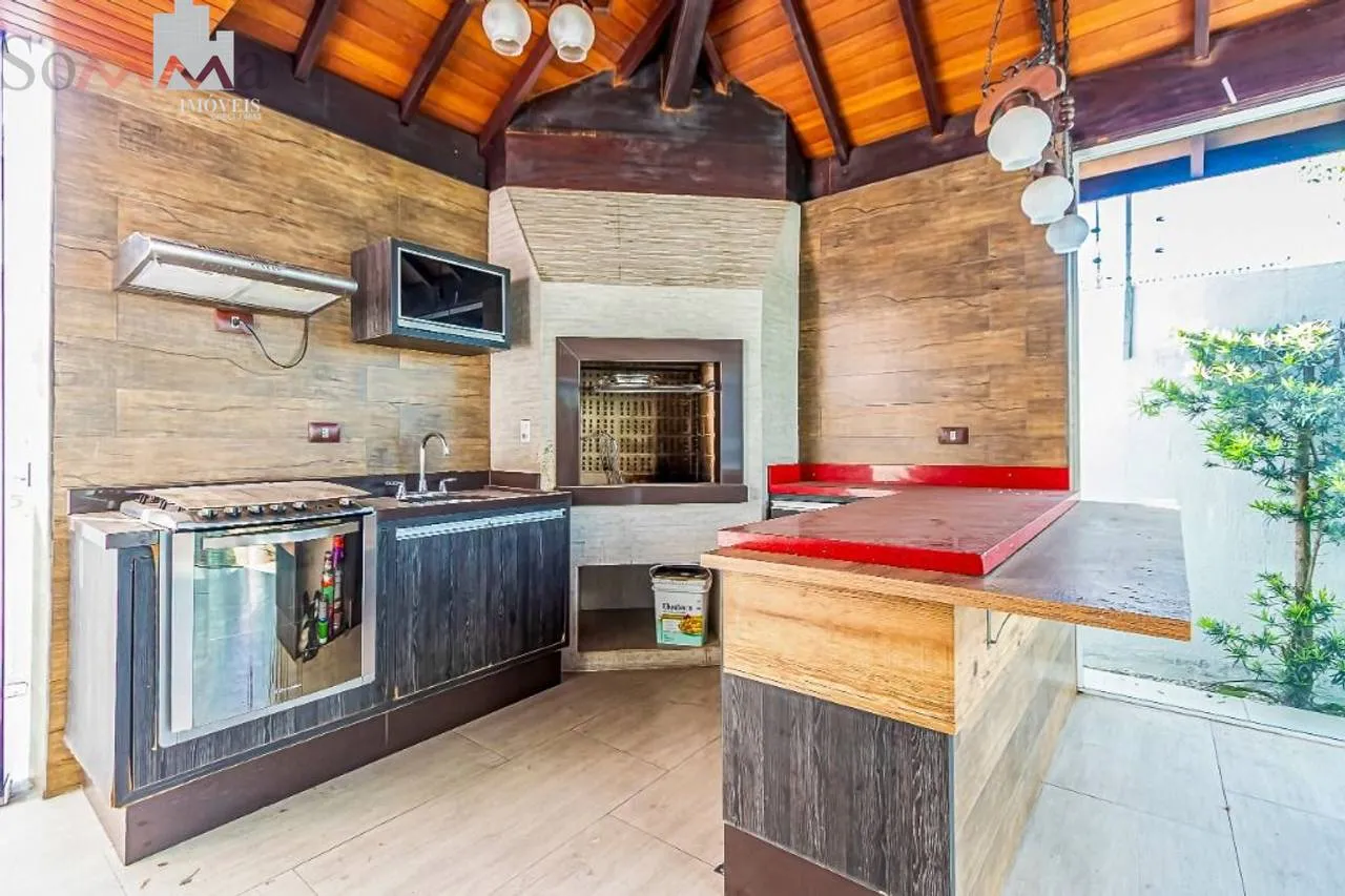 Furnished house, 323 m², with a bathtub — photo 32
