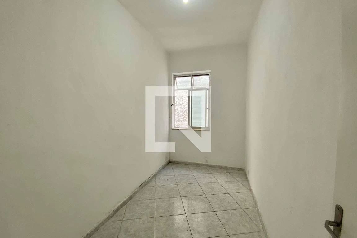 Rental apartment with 3 bedrooms and a private garden — photo 24
