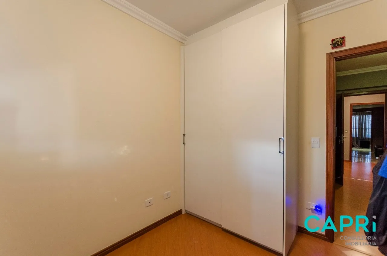 Furnished 3-bedroom apartment with a closed kitchen — photo 69