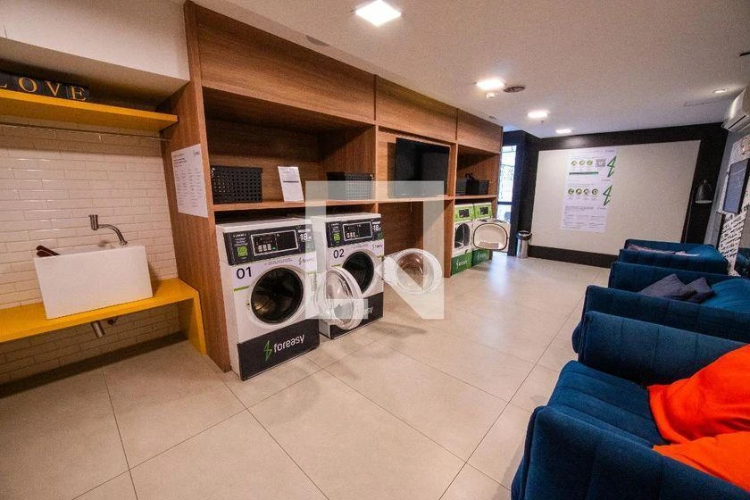 Studio mobiliado, 25 m², com máquina de lavar — photo 6
