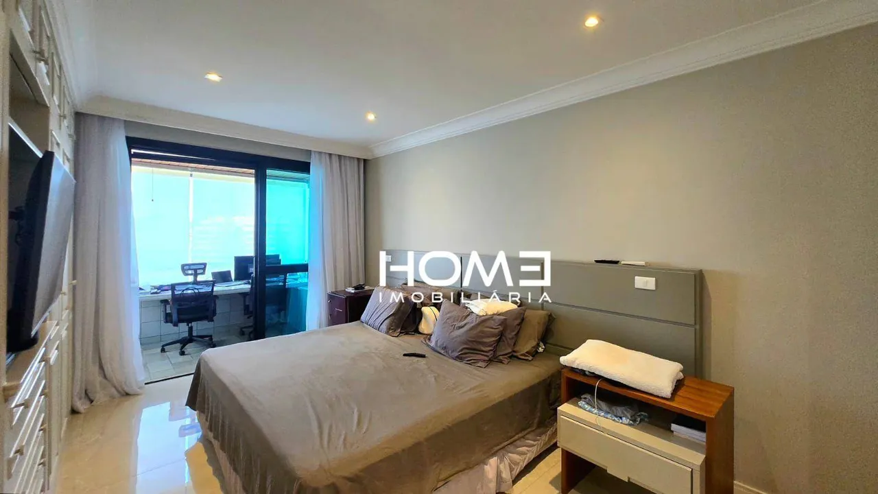 Apartamento mobiliado com 4 quartos e 5 banheiros — photo 13