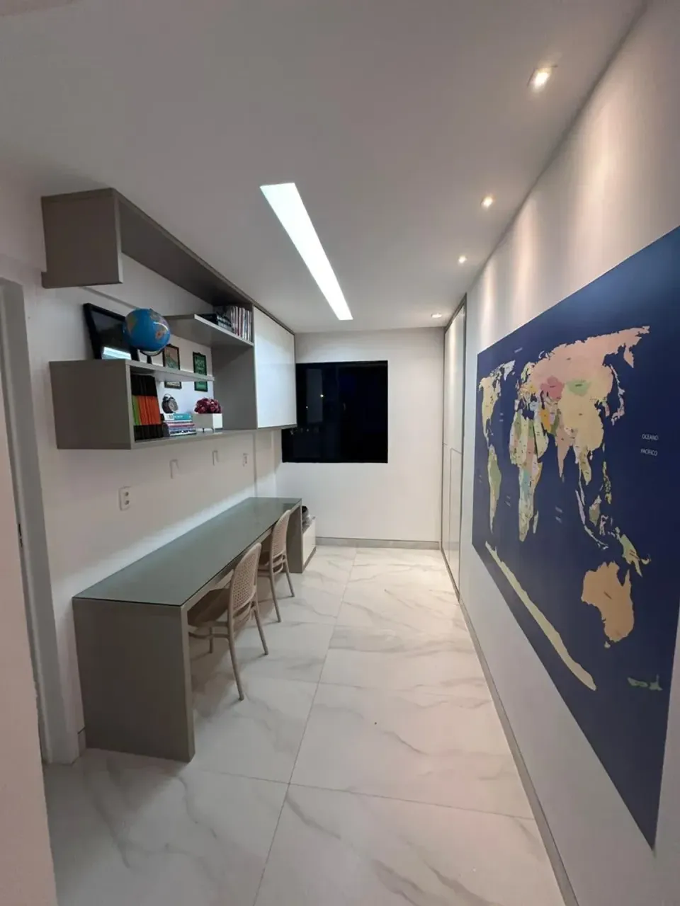Квартира 200 м² з видом на воду та панорамними вікнами — photo 12