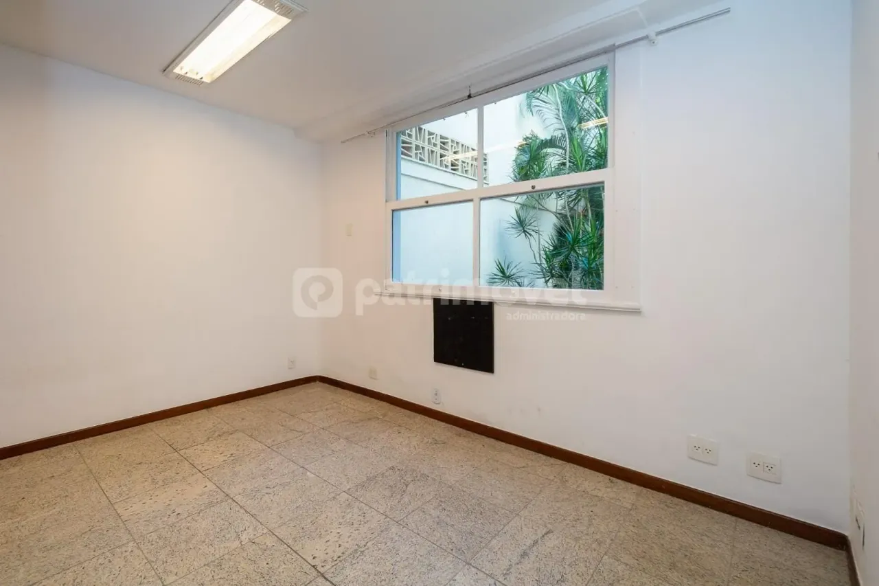3-bedroom apartment with a separate gas kitchen — photo 2