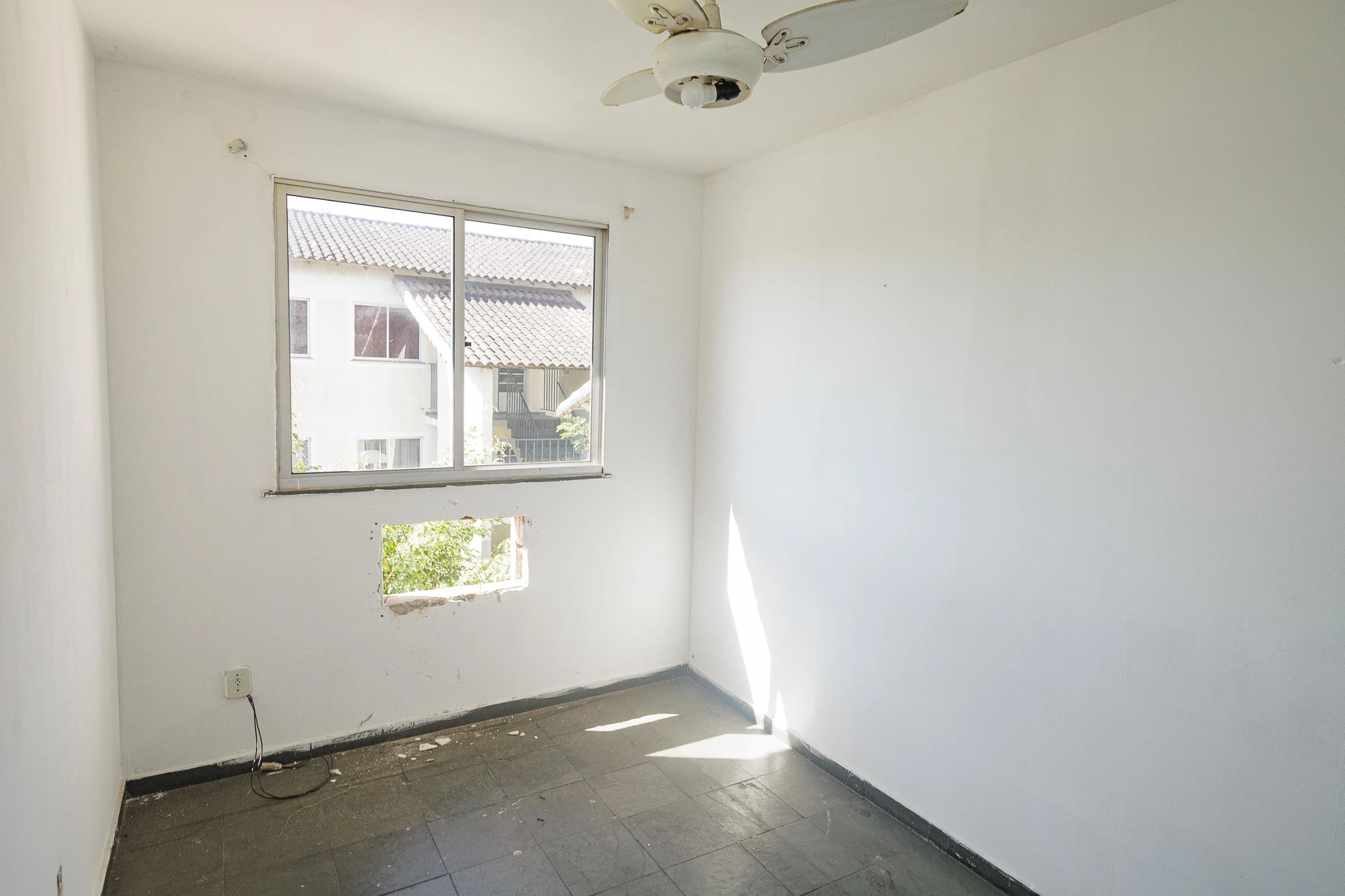 Unfurnished apartment with 2 bedrooms and 1 parking spot — photo 22