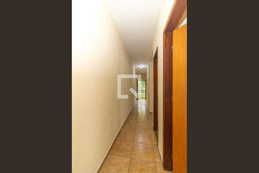 Rental house with balcony, 4 bedrooms and 120 m² — photo 10