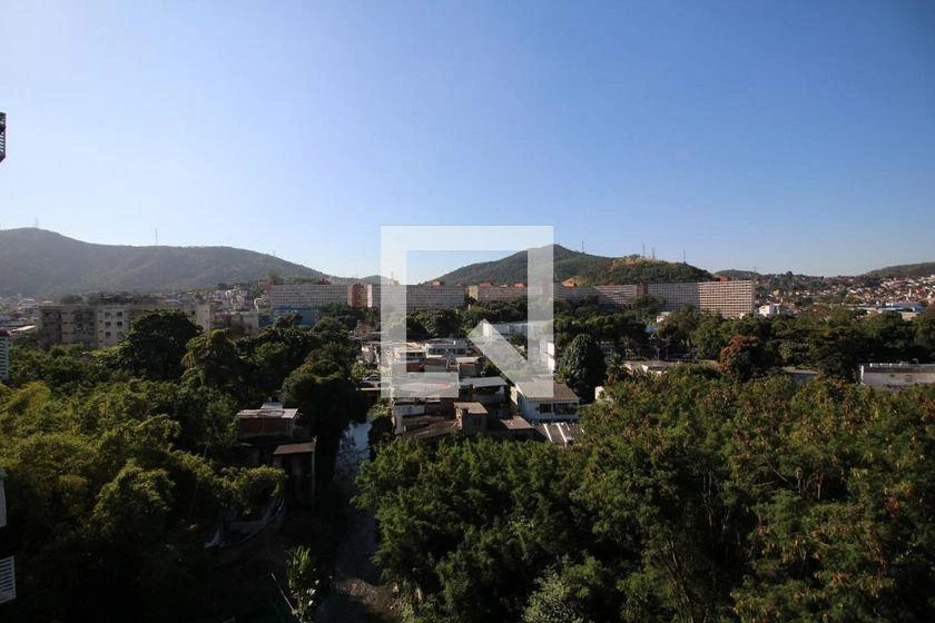 Mountain view in a one-bedroom apartment, 37 m² — photo 28