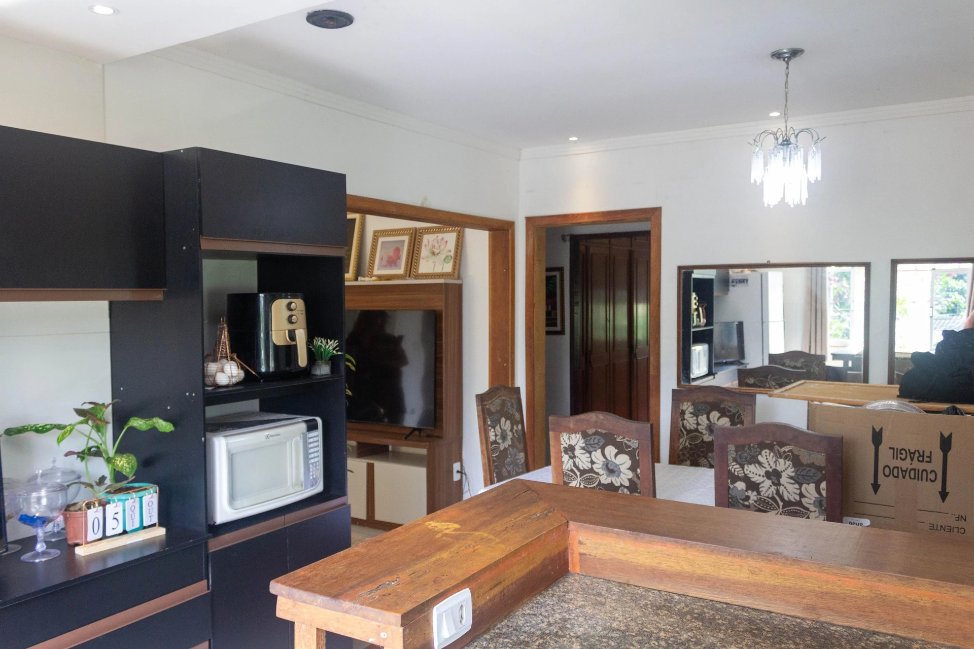 2-bedroom house with a home office — photo 10