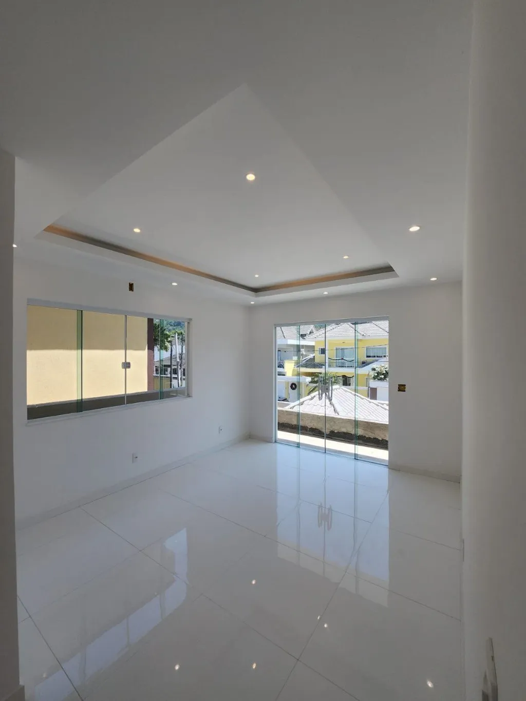Furnished house with 5 bedrooms and gas-stove kitchen — photo 14