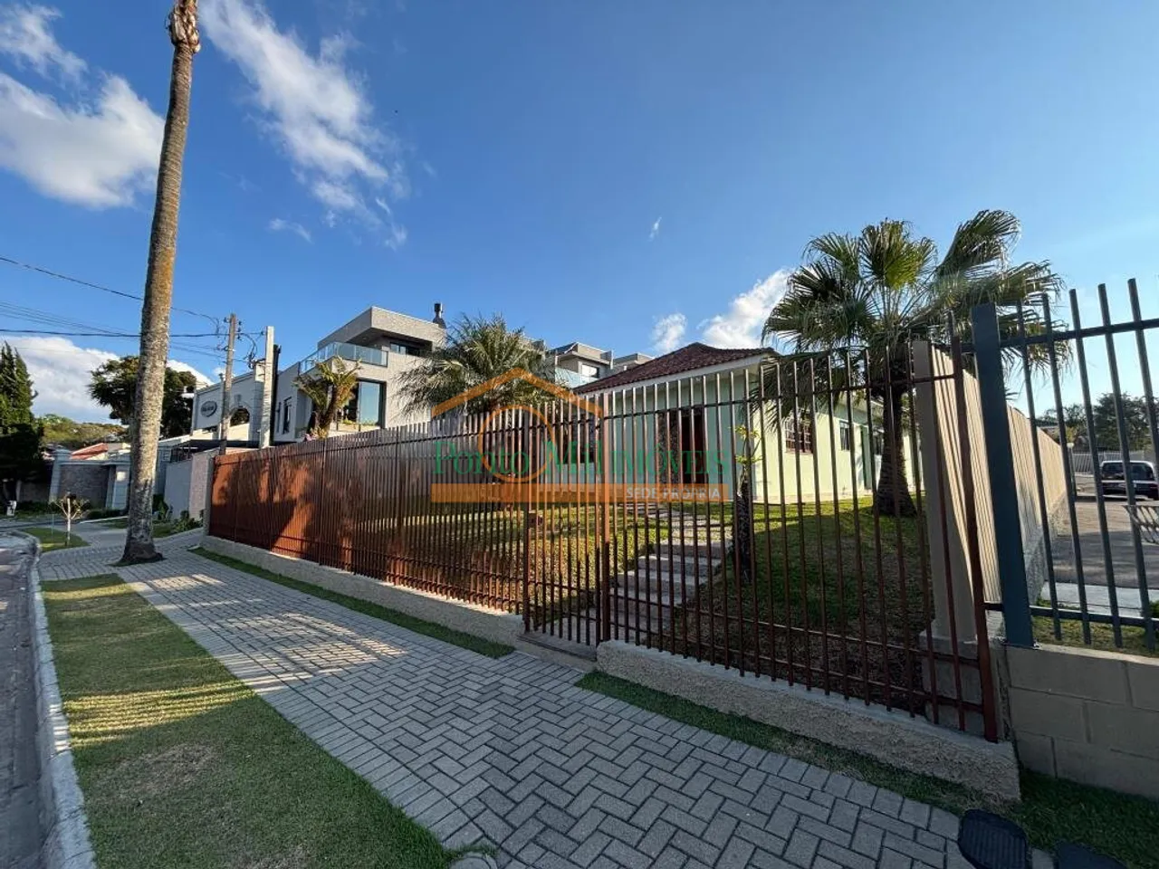 Casa com 3 quartos, 193 m² e churrasqueira privativa — photo 3