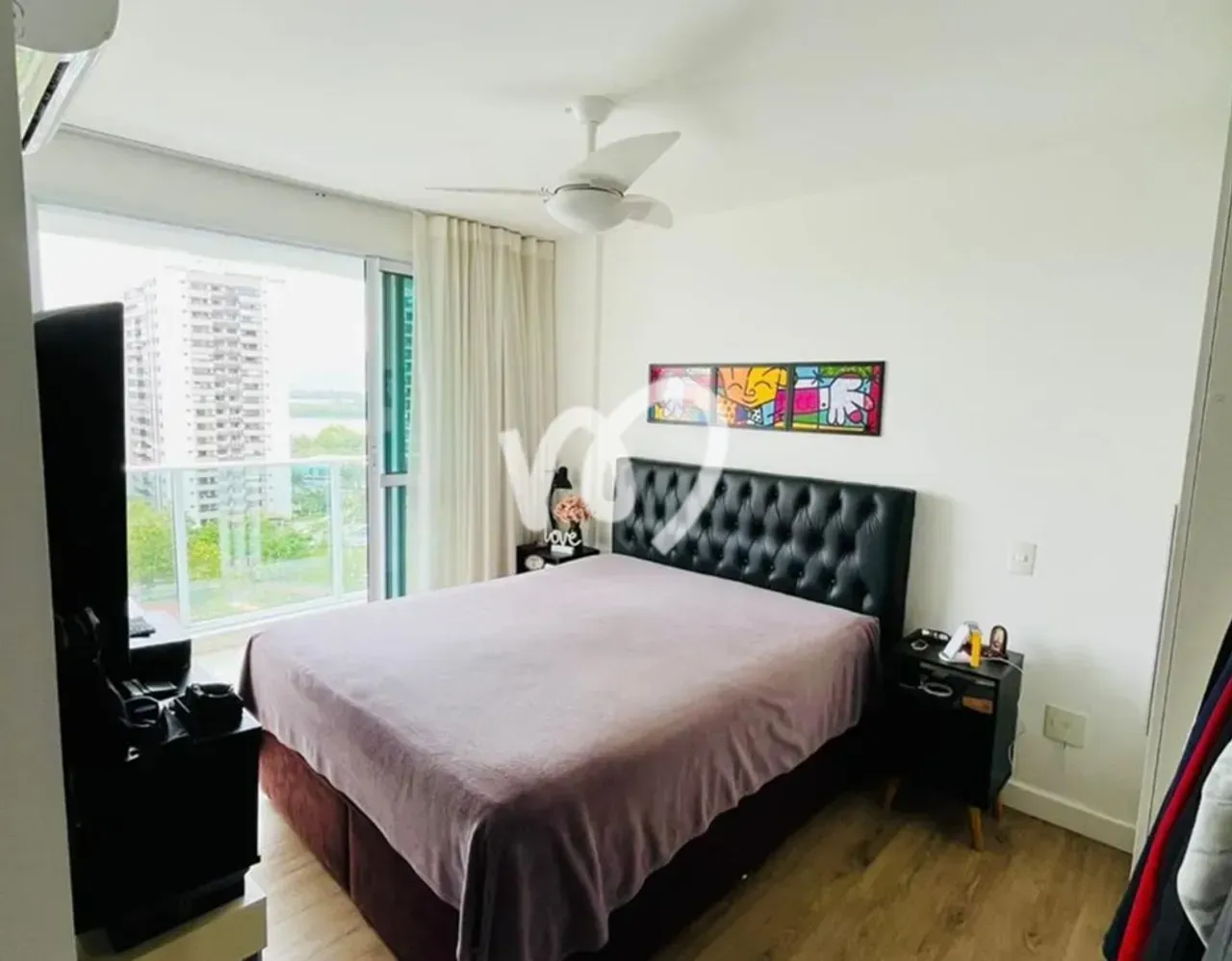 Furnished 2-bedroom apartment with open-plan kitchen — photo 10