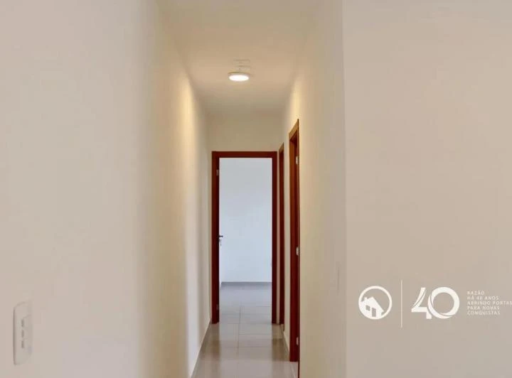 63 m² apartment with 2 bedrooms, balcony and 1 parking — photo 8