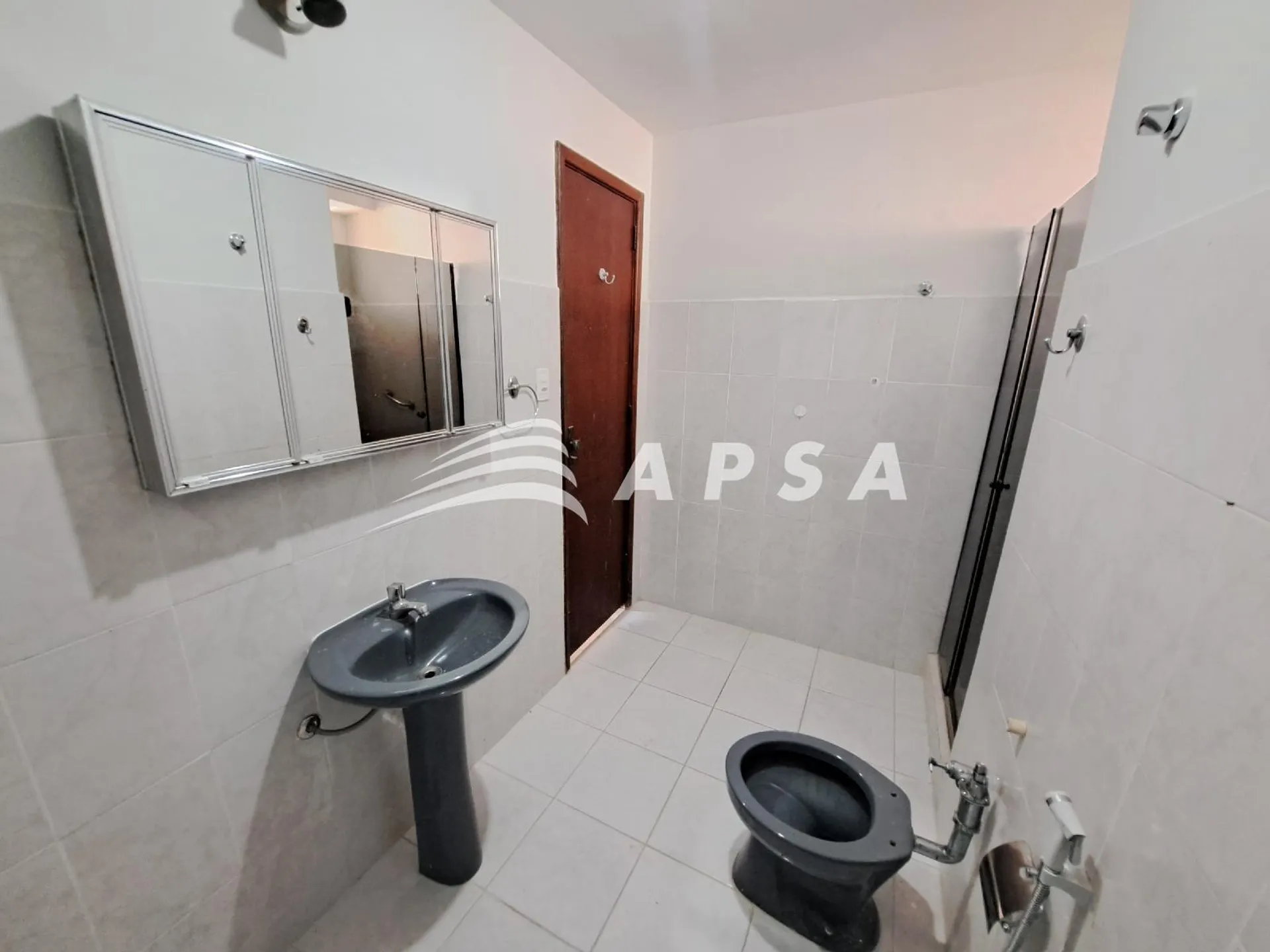 2-bedroom apartment with a washing machine in Rio de Janeiro — photo 10