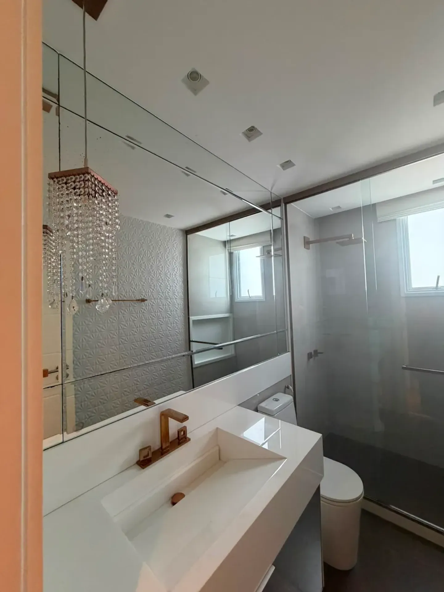 Furnished house with 5 bedrooms and 5 bathrooms, 700 m² — photo 18