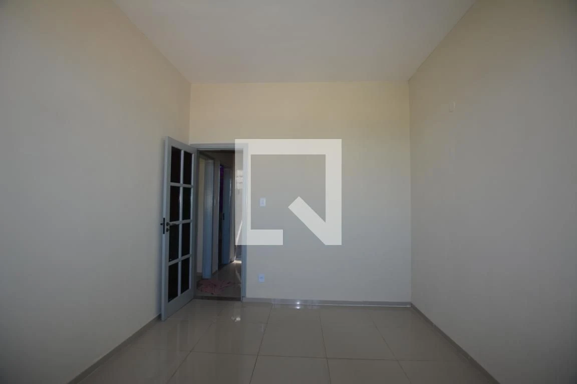 Apartamento com 2 quartos, 1 banheiro e 1 vaga — photo 23