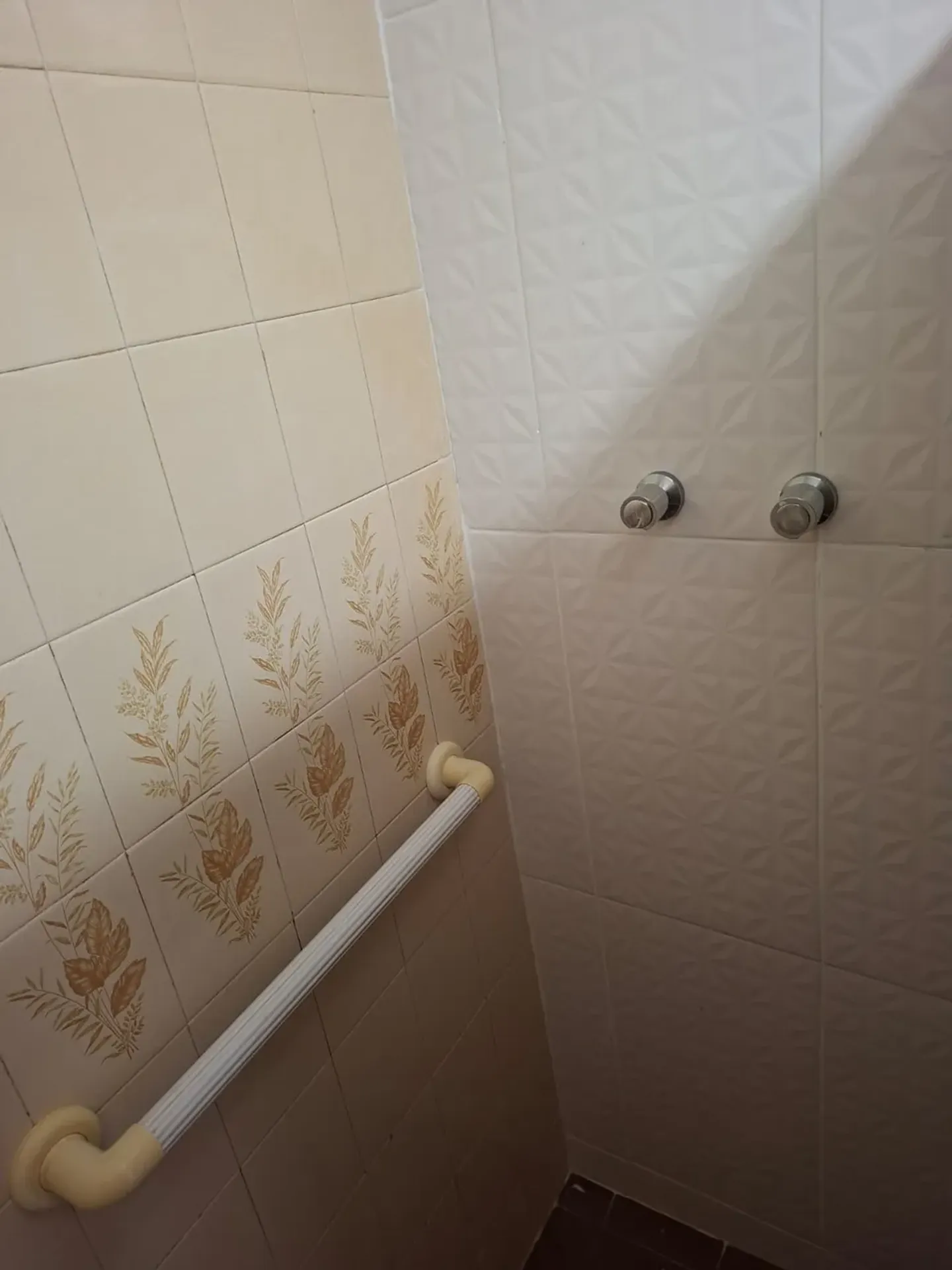 2-bedroom apartment with a mountain view in Rio de Janeiro — photo 14