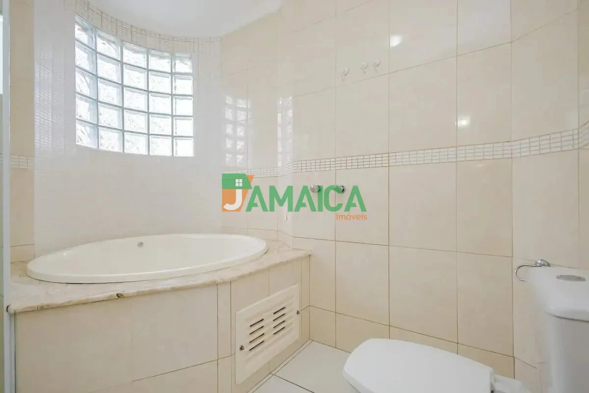 Casa, 190 m², com banheira — photo 22