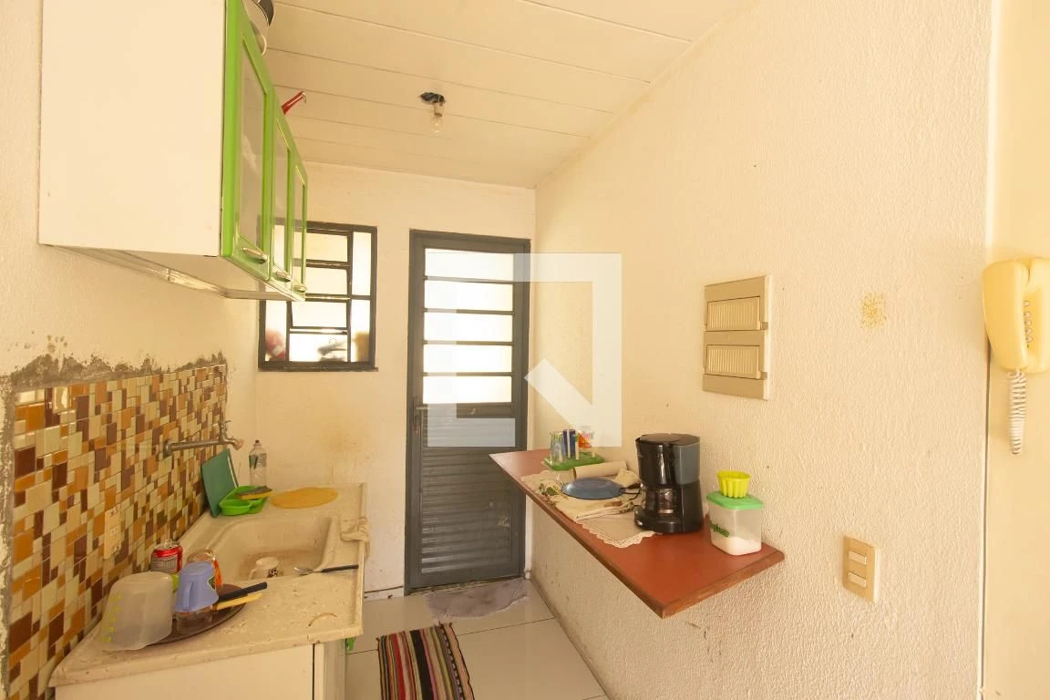 2-bedroom apartment with 1 bathroom and parking — photo 44